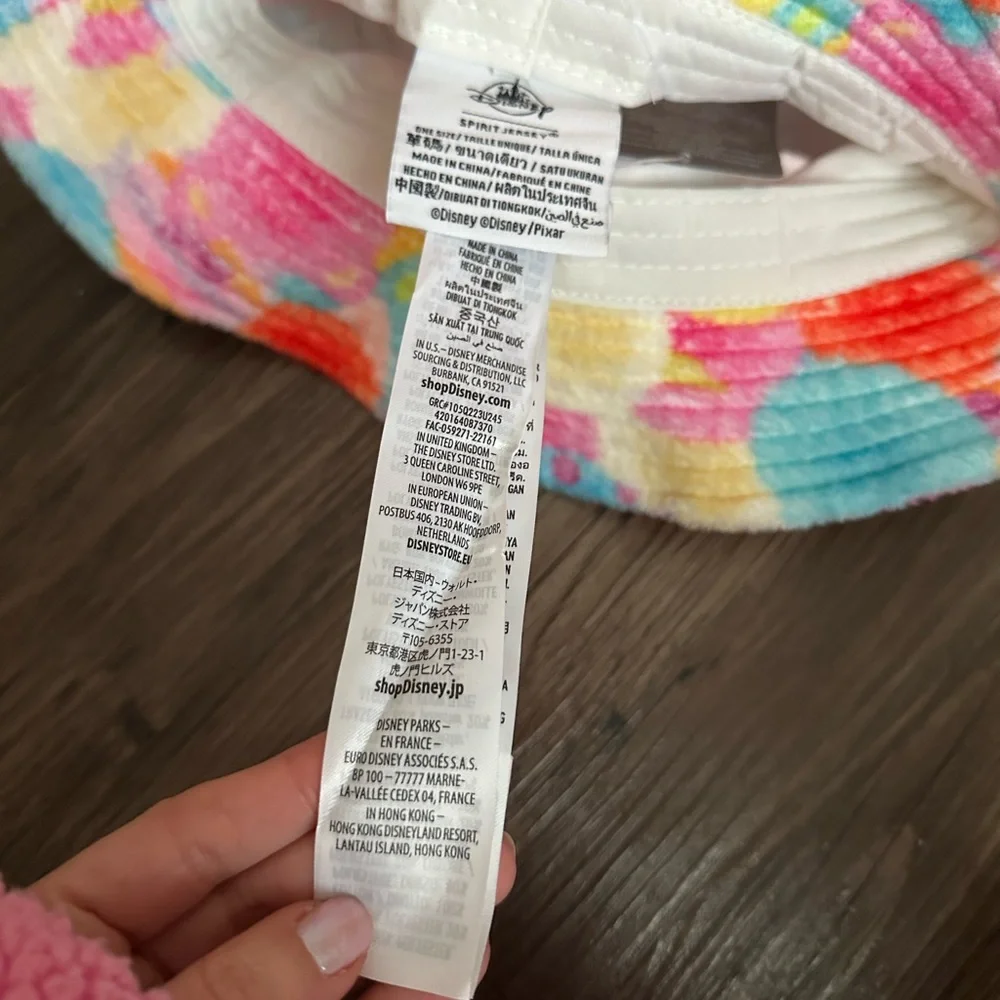 NWT Disney Parks Spirit Jersey Sherpa Bucket Hat